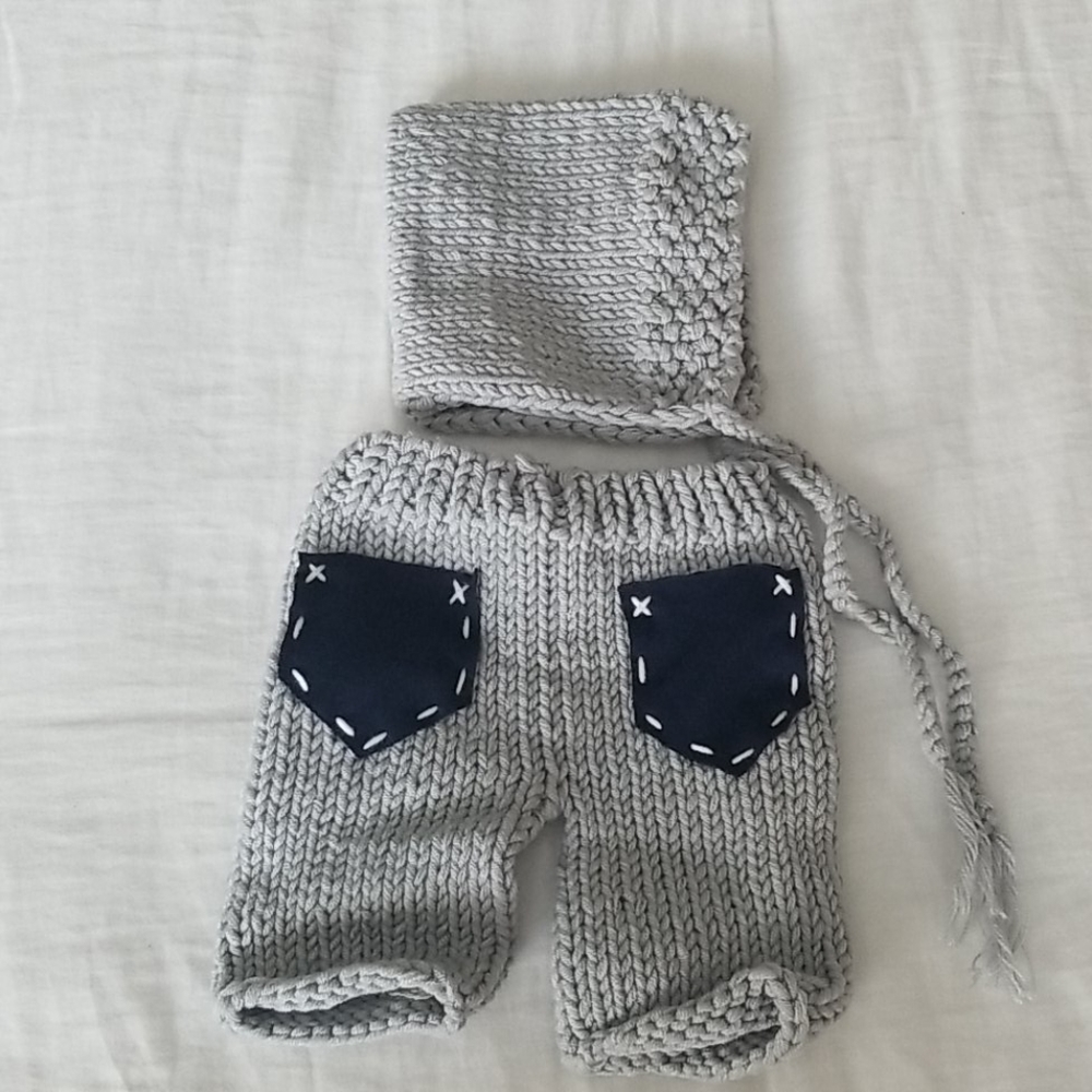 Newborn clothes for photoshoot, handmade